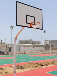 الأرضيات المطاطية والأكريليك للملاعب